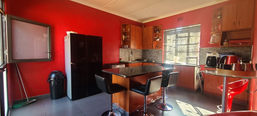 4 Bedroom Property for Sale in Edendale Gauteng