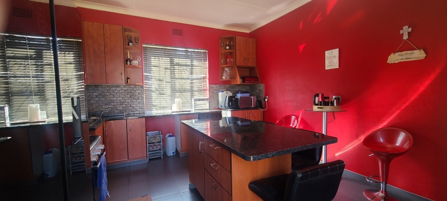 4 Bedroom Property for Sale in Edendale Gauteng