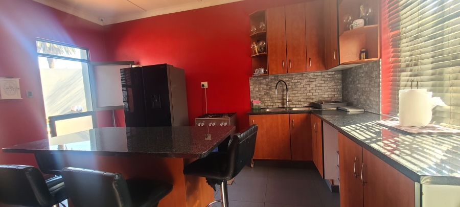 4 Bedroom Property for Sale in Edendale Gauteng