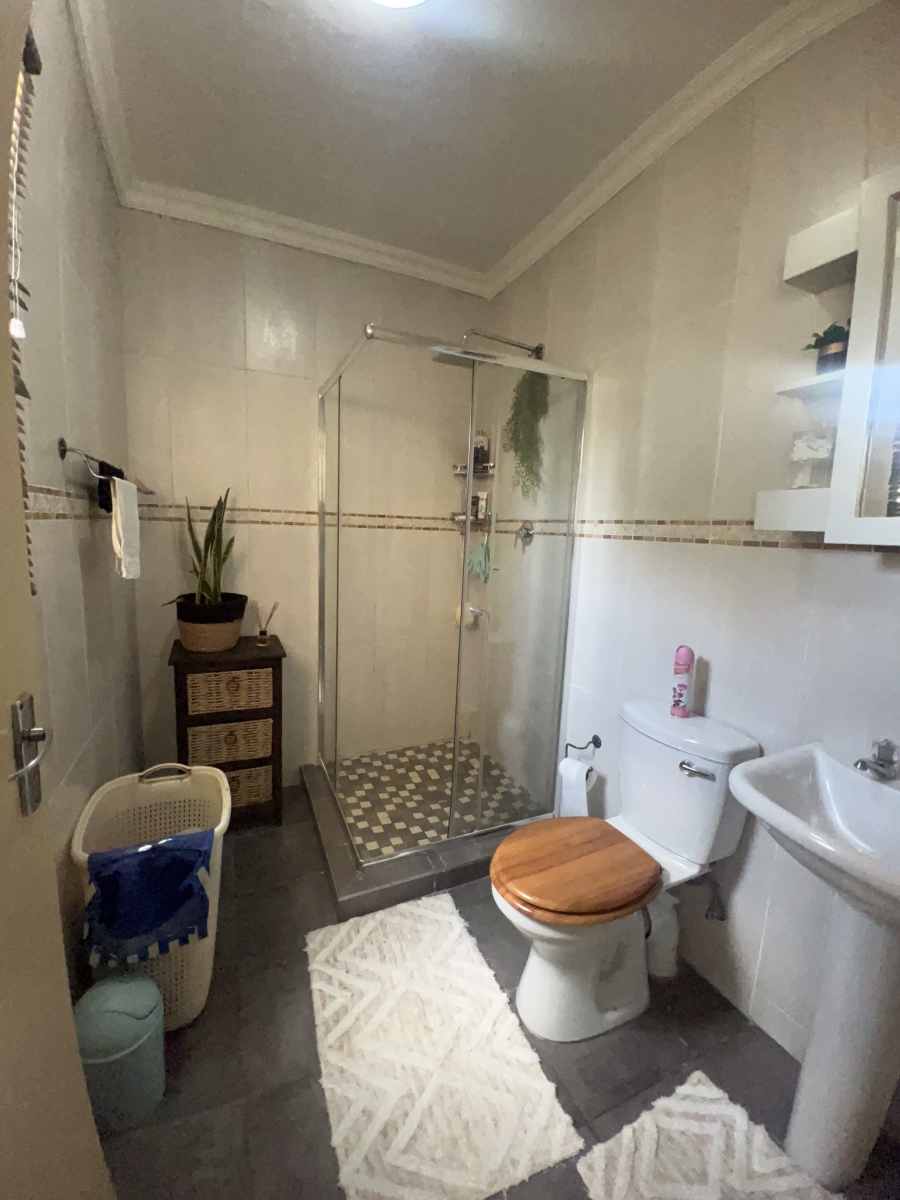 3 Bedroom Property for Sale in Weltevreden Gauteng