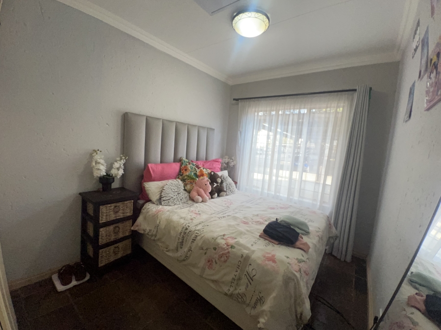 3 Bedroom Property for Sale in Weltevreden Gauteng