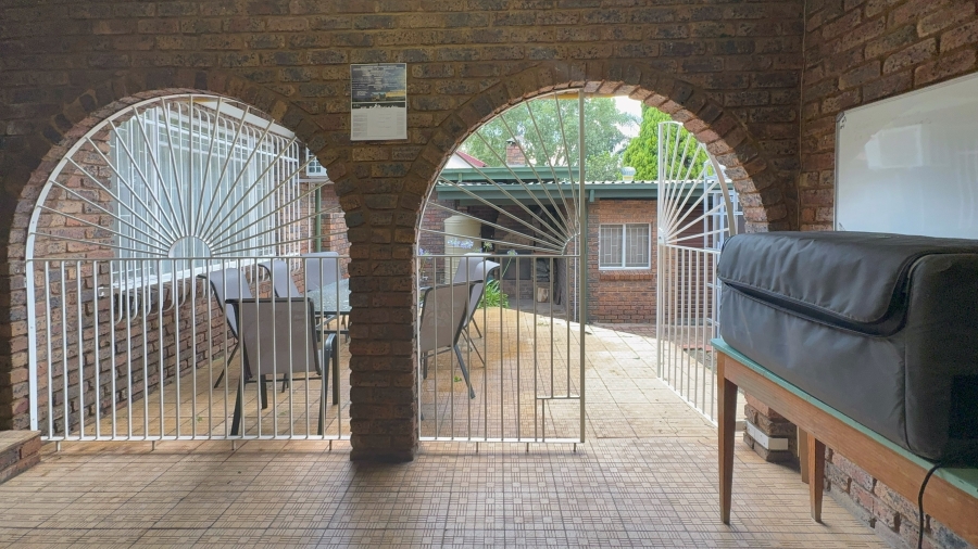 To Let 3 Bedroom Property for Rent in Eloffsdal Gauteng