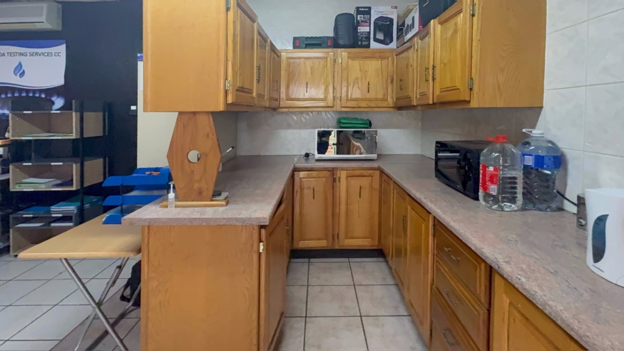 To Let 3 Bedroom Property for Rent in Eloffsdal Gauteng