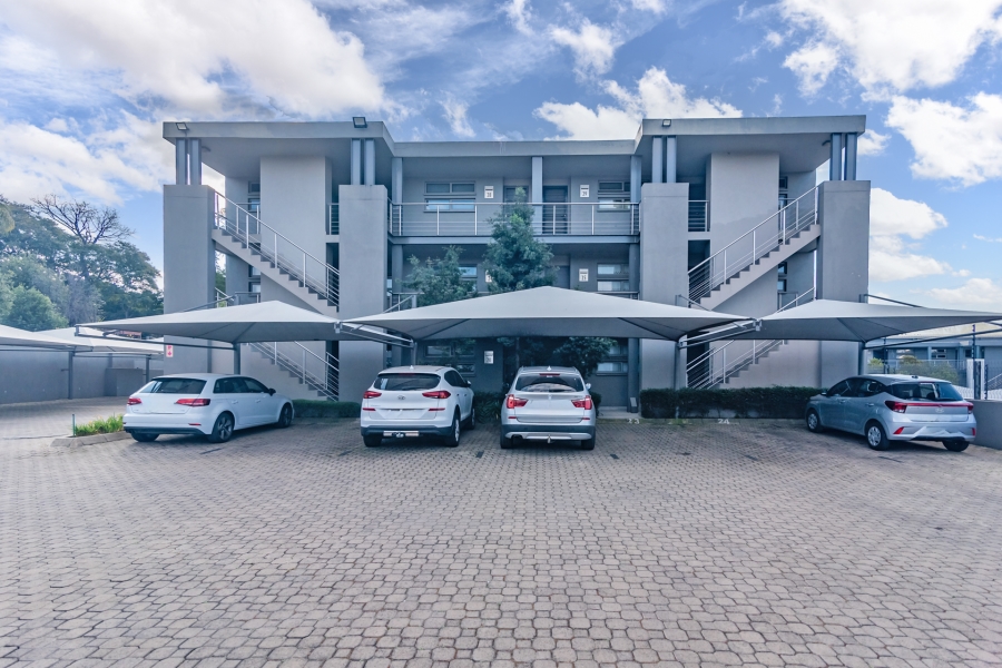 1 Bedroom Property for Sale in Morningside Gauteng
