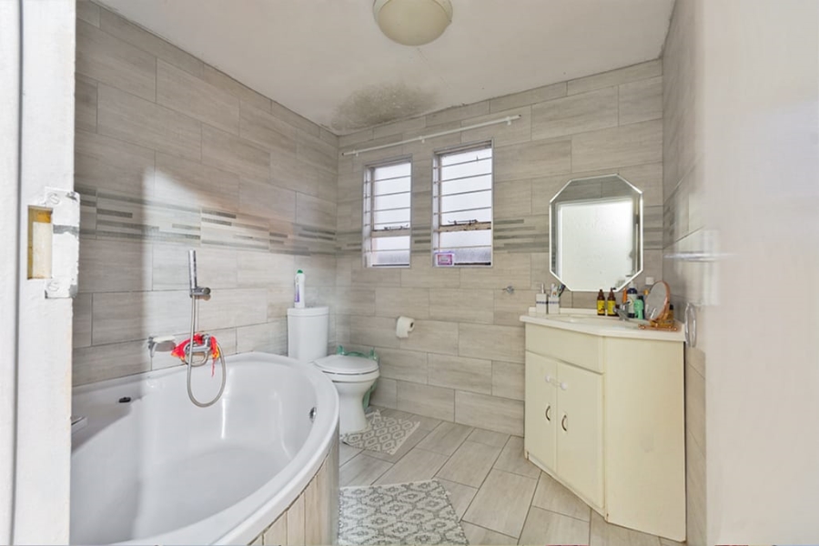 3 Bedroom Property for Sale in Groblerpark Gauteng