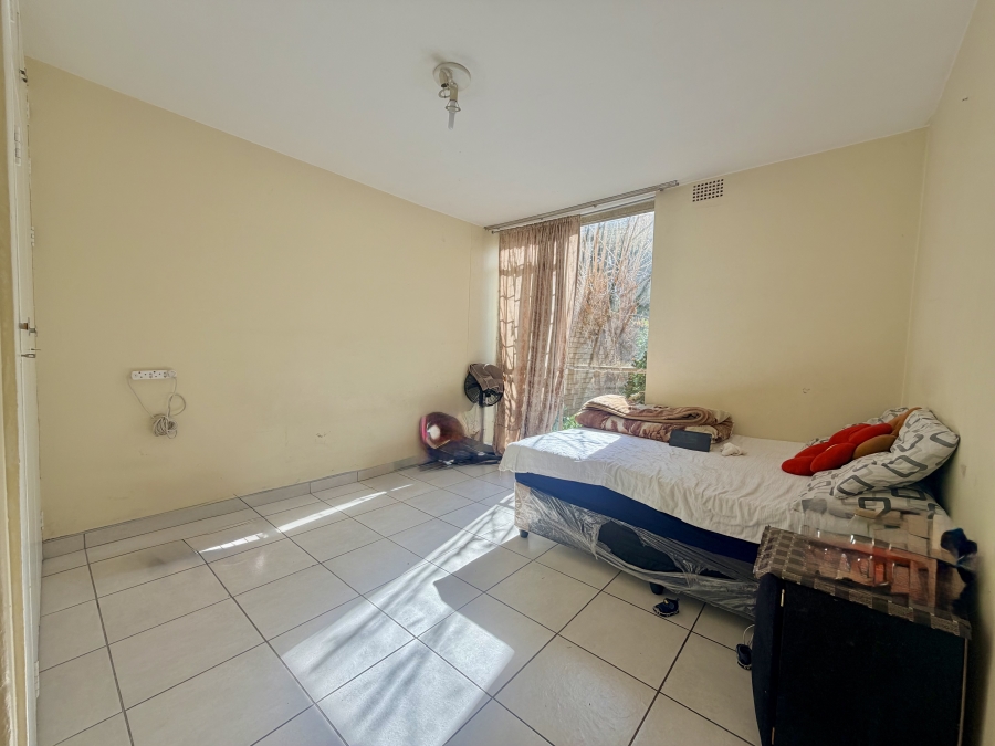 2 Bedroom Property for Sale in Morehill Gauteng