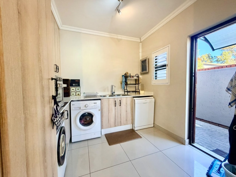 3 Bedroom Property for Sale in Brentwood Gauteng