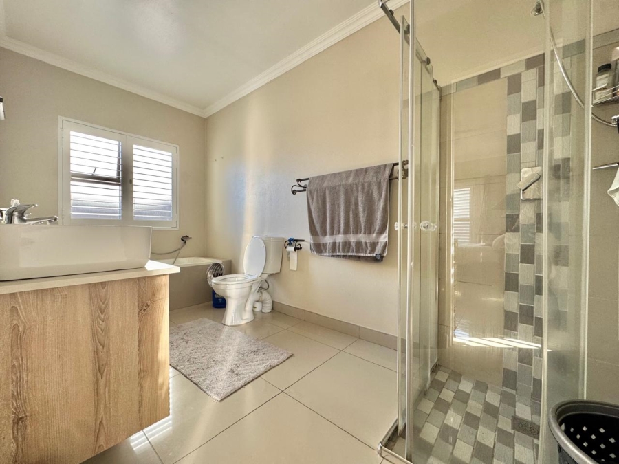 3 Bedroom Property for Sale in Brentwood Gauteng