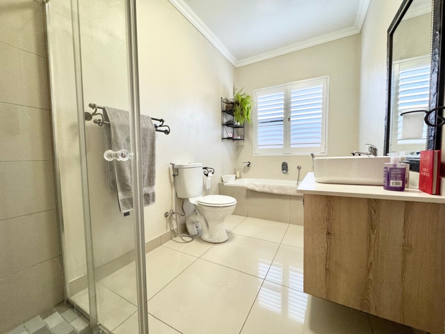 3 Bedroom Property for Sale in Brentwood Gauteng