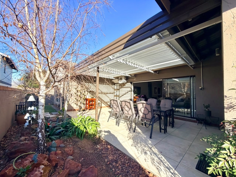 3 Bedroom Property for Sale in Brentwood Gauteng
