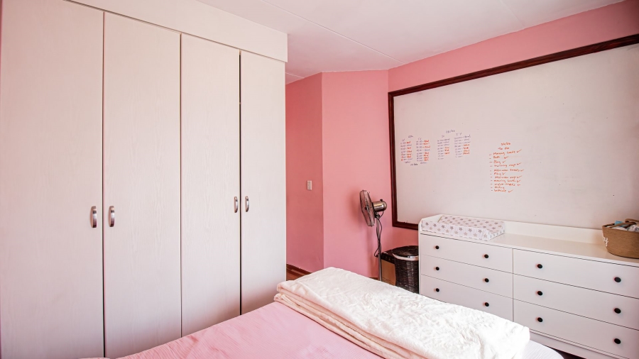 2 Bedroom Property for Sale in Paulshof Gauteng