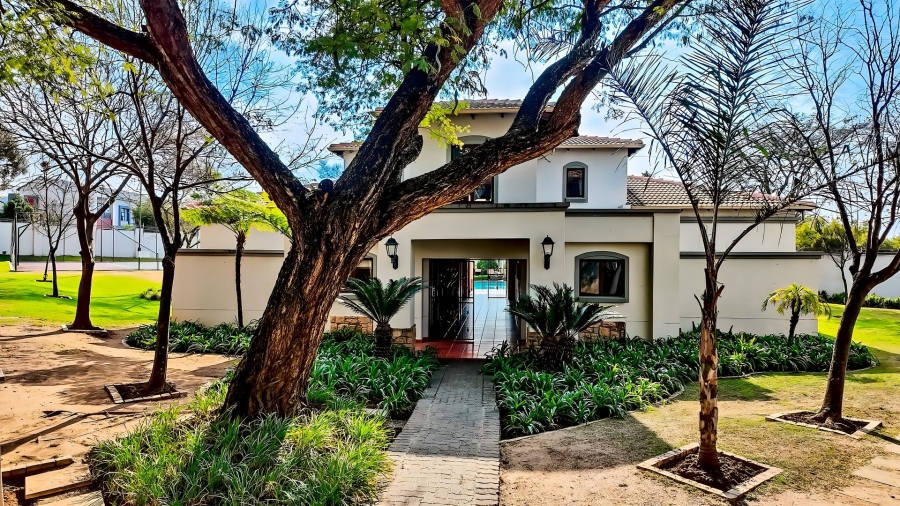 2 Bedroom Property for Sale in Paulshof Gauteng