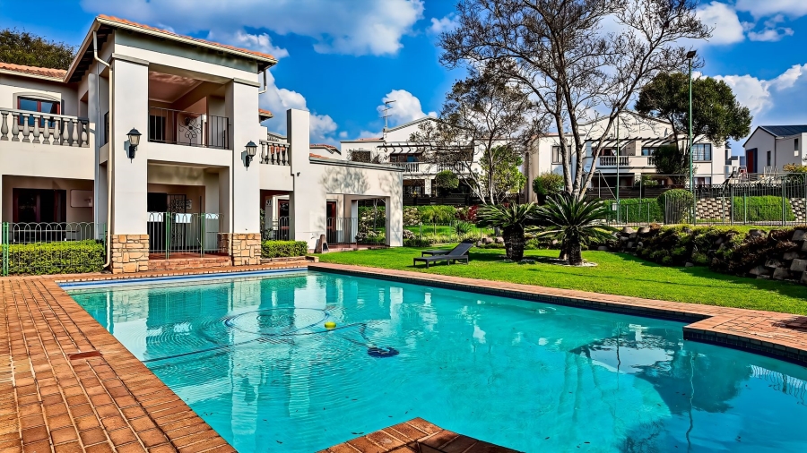 2 Bedroom Property for Sale in Paulshof Gauteng