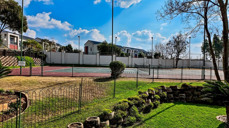 2 Bedroom Property for Sale in Paulshof Gauteng