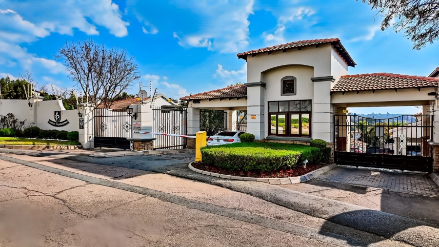 2 Bedroom Property for Sale in Paulshof Gauteng