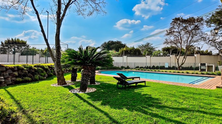 2 Bedroom Property for Sale in Paulshof Gauteng