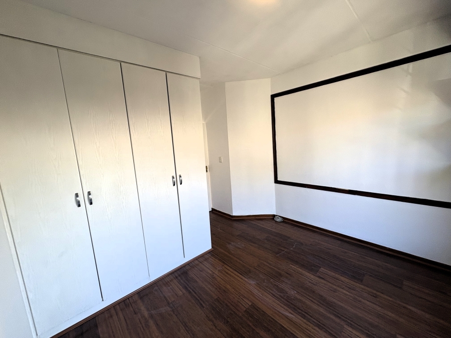 2 Bedroom Property for Sale in Paulshof Gauteng