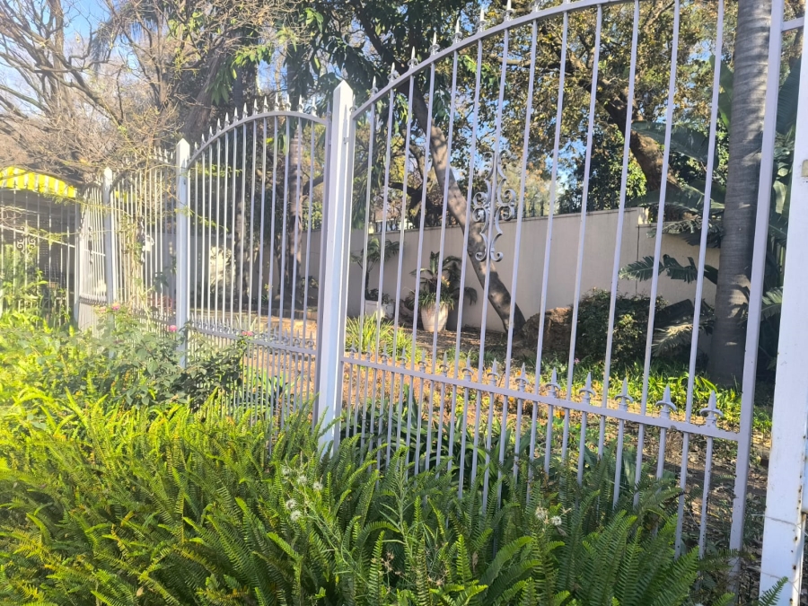 3 Bedroom Property for Sale in South Crest Gauteng