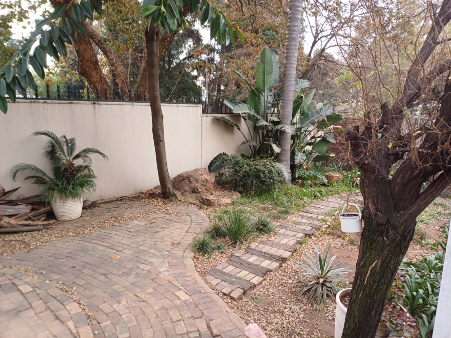 3 Bedroom Property for Sale in South Crest Gauteng