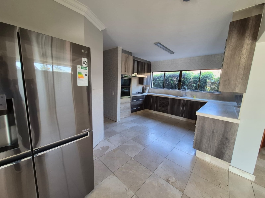 To Let 4 Bedroom Property for Rent in Bedfordview Gauteng