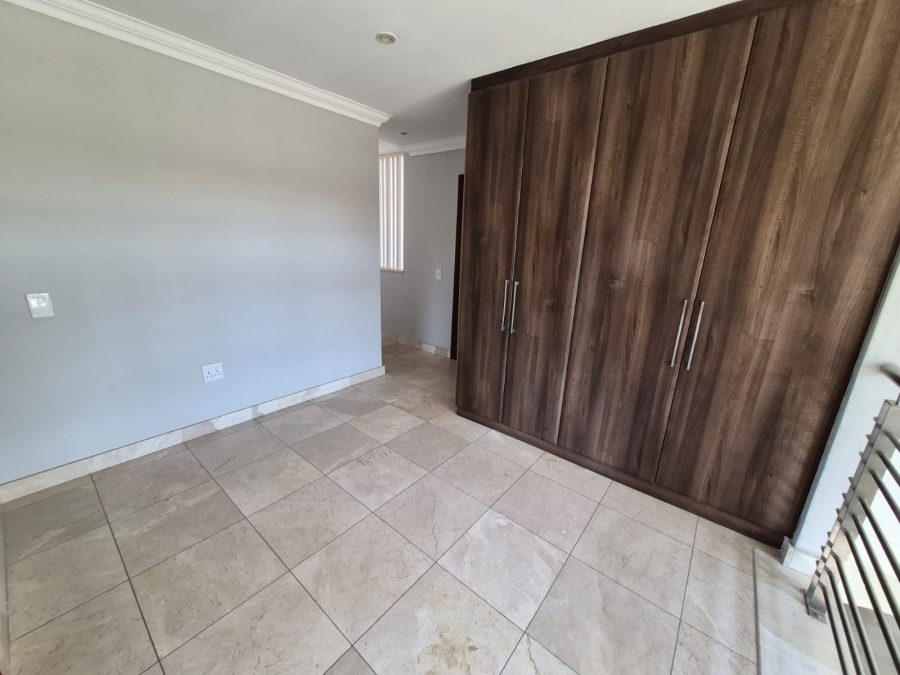 To Let 4 Bedroom Property for Rent in Bedfordview Gauteng
