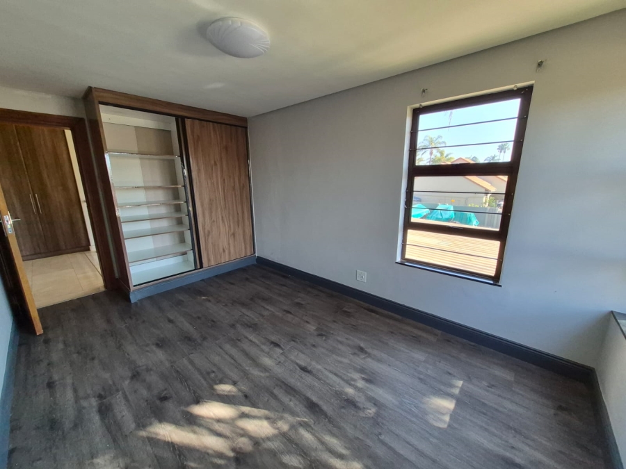 To Let 4 Bedroom Property for Rent in Bedfordview Gauteng