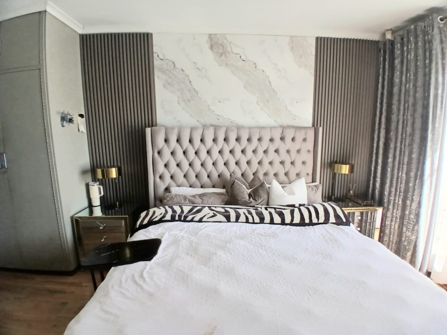 4 Bedroom Property for Sale in Meyerspark Gauteng