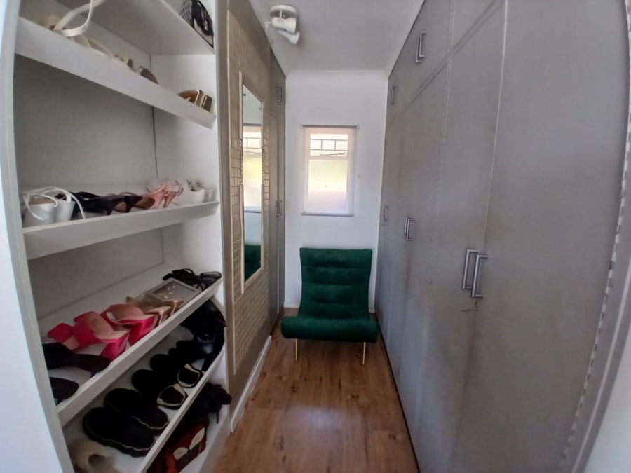4 Bedroom Property for Sale in Meyerspark Gauteng