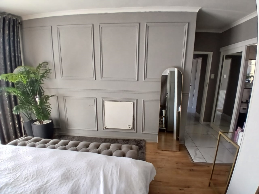 4 Bedroom Property for Sale in Meyerspark Gauteng