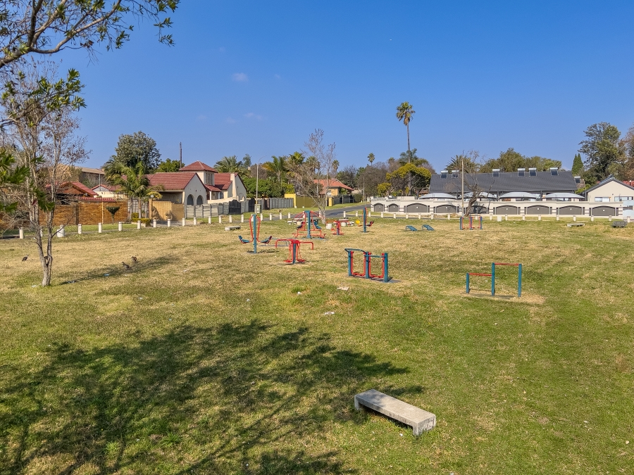 2 Bedroom Property for Sale in Norkem Park Gauteng