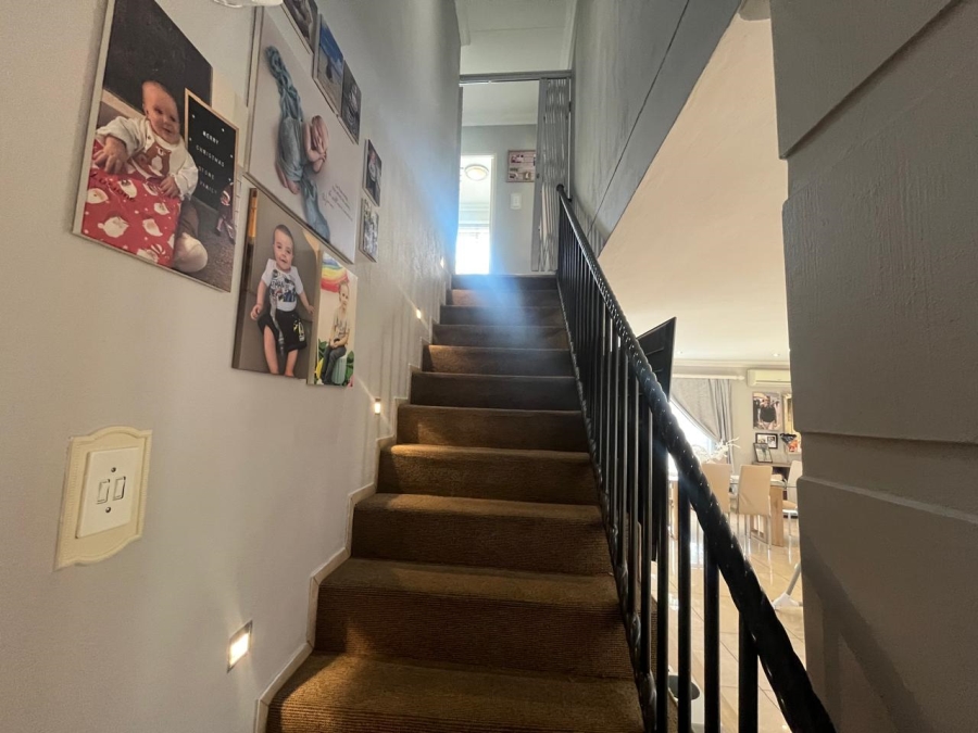 3 Bedroom Property for Sale in New Redruth Gauteng