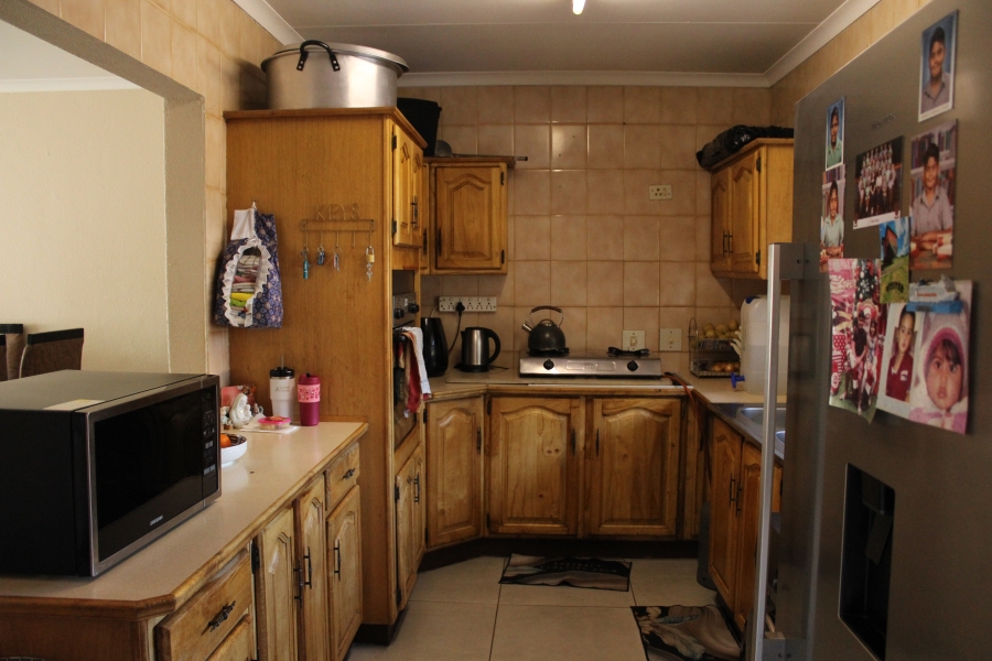 3 Bedroom Property for Sale in New Redruth Gauteng