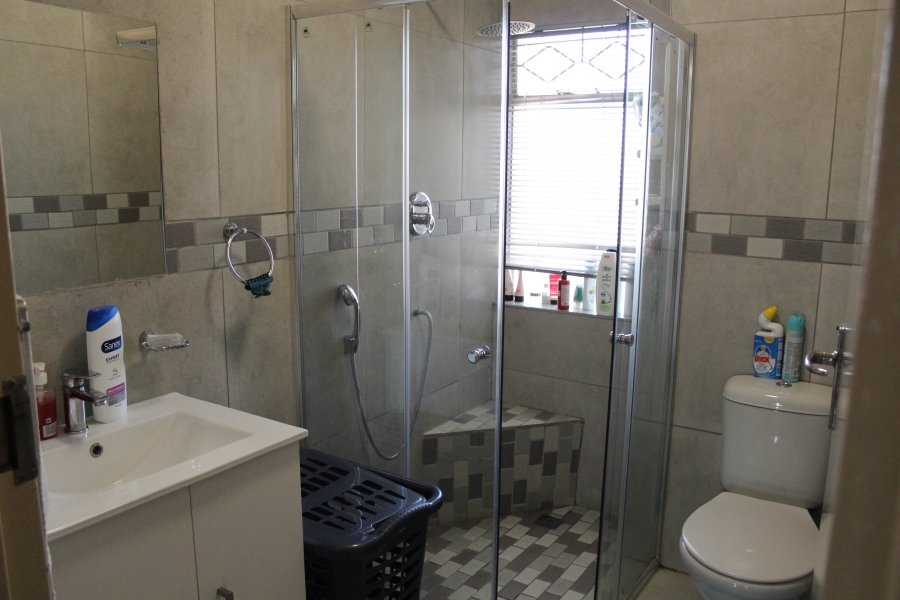 3 Bedroom Property for Sale in New Redruth Gauteng