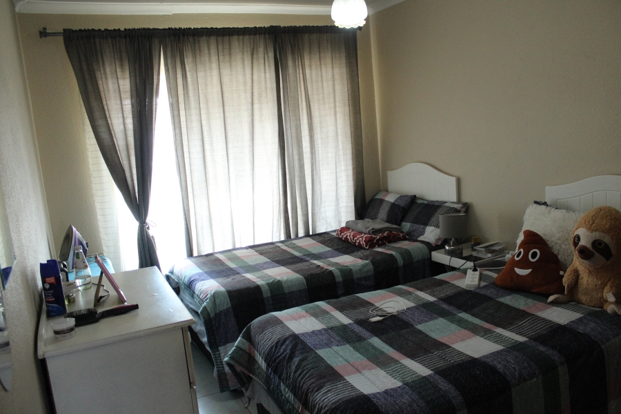 3 Bedroom Property for Sale in New Redruth Gauteng