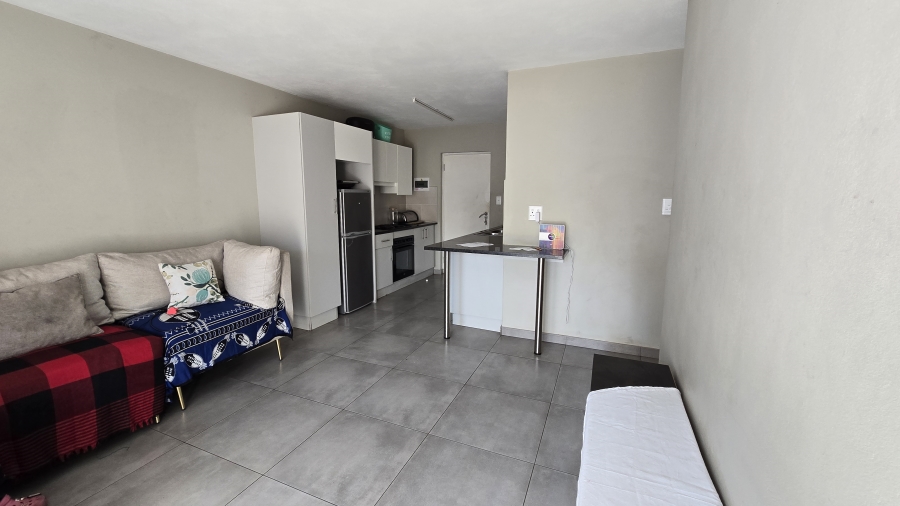 2 Bedroom Property for Sale in Norton Small Farms Gauteng