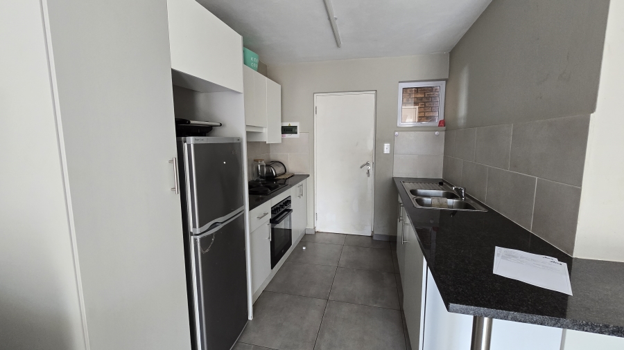 2 Bedroom Property for Sale in Norton Small Farms Gauteng