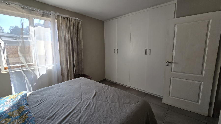 2 Bedroom Property for Sale in Norton Small Farms Gauteng