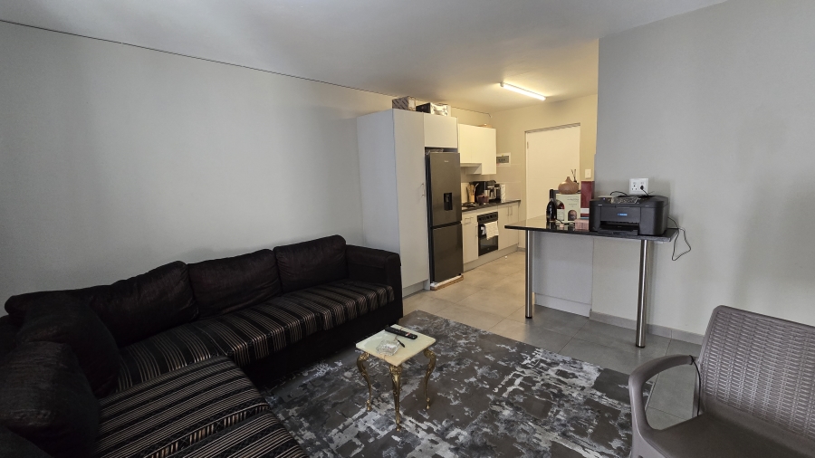 2 Bedroom Property for Sale in Norton Small Farms Gauteng