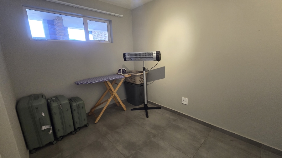 2 Bedroom Property for Sale in Norton Small Farms Gauteng