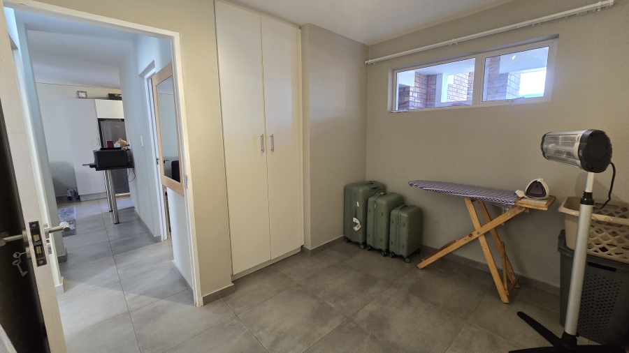 2 Bedroom Property for Sale in Norton Small Farms Gauteng