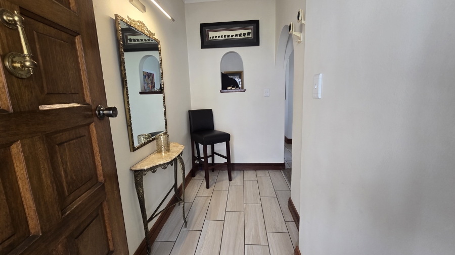 3 Bedroom Property for Sale in Brackendowns Gauteng