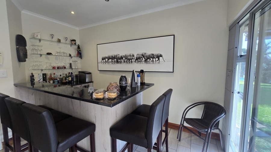 3 Bedroom Property for Sale in Brackendowns Gauteng