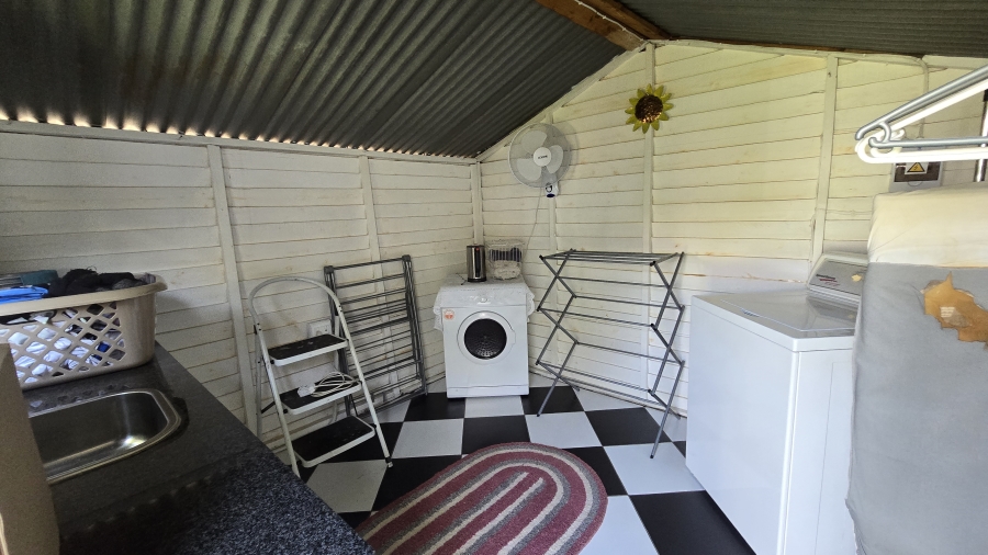 3 Bedroom Property for Sale in Brackendowns Gauteng