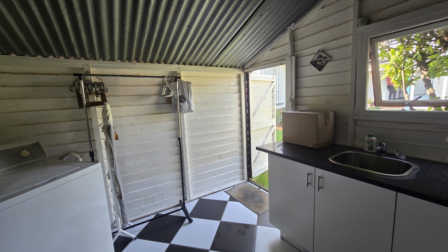 3 Bedroom Property for Sale in Brackendowns Gauteng