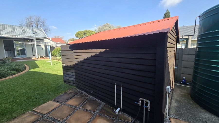3 Bedroom Property for Sale in Brackendowns Gauteng