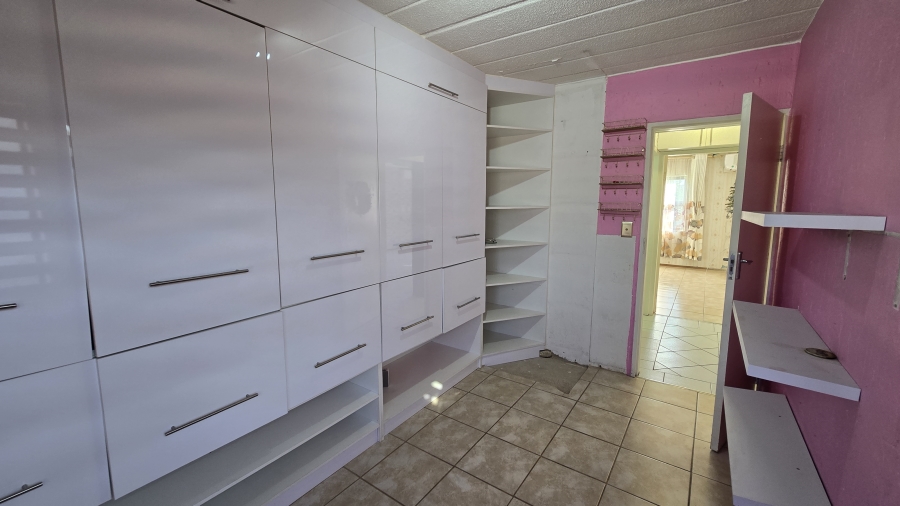 2 Bedroom Property for Sale in Glenvista Gauteng
