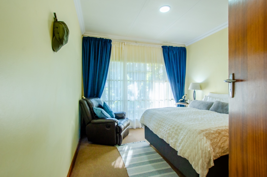6 Bedroom Property for Sale in Wingate Park Gauteng