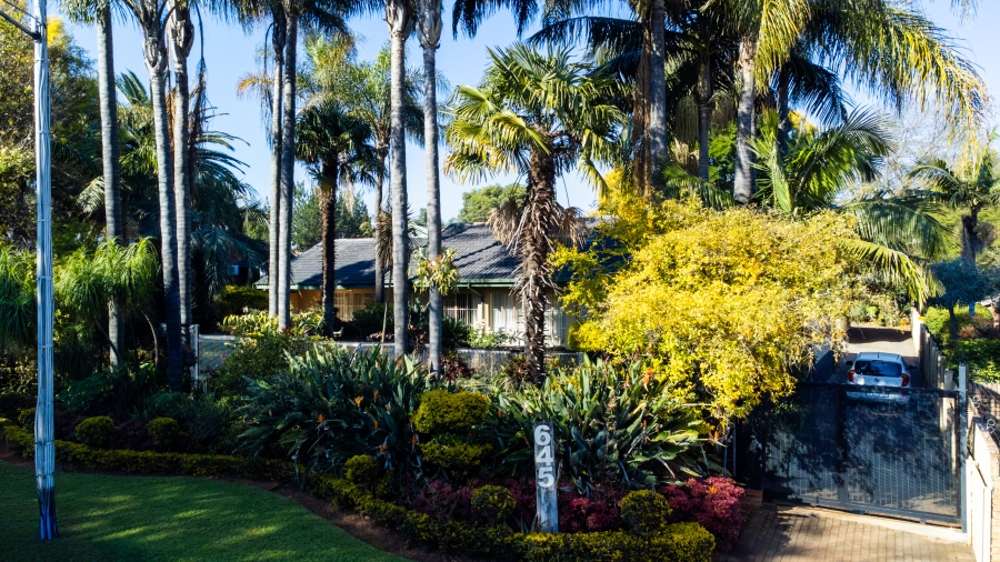 6 Bedroom Property for Sale in Wingate Park Gauteng