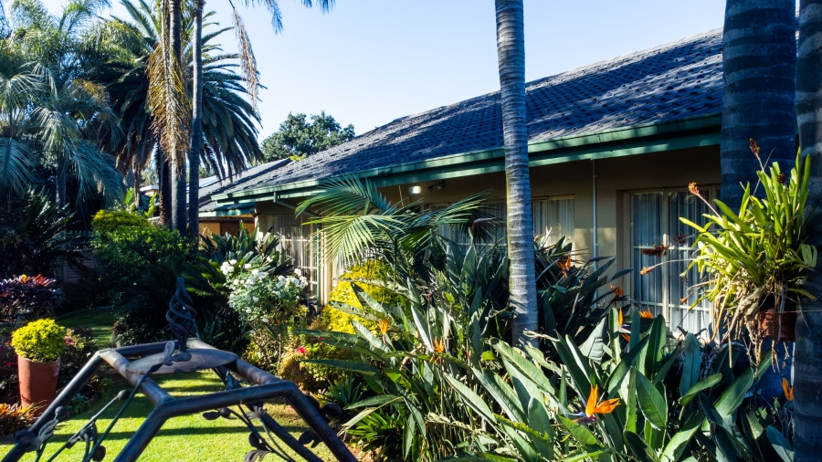 6 Bedroom Property for Sale in Wingate Park Gauteng