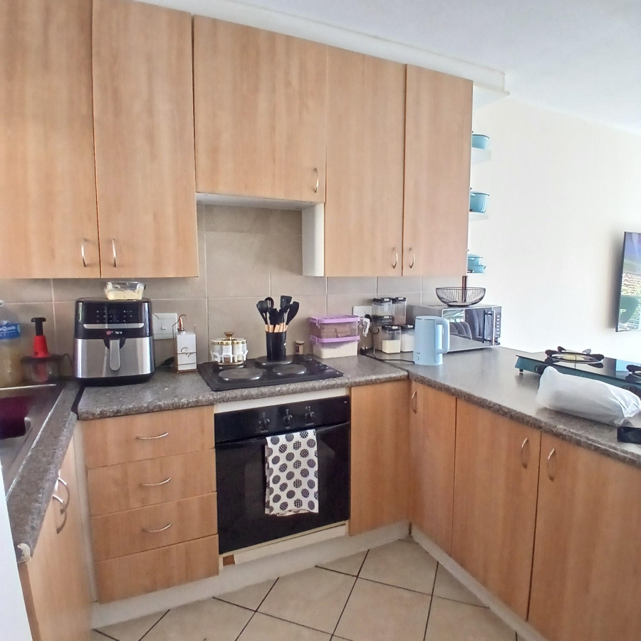 2 Bedroom Property for Sale in The Orchards Gauteng